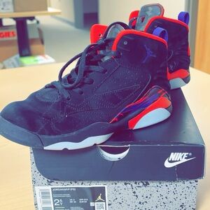 Little kids Air Jordan MVP tennis shoes size 2.5Y